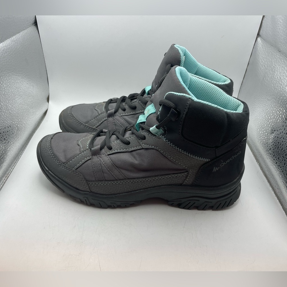 Quechua Decathlon women’s gray mid boots size 7.5